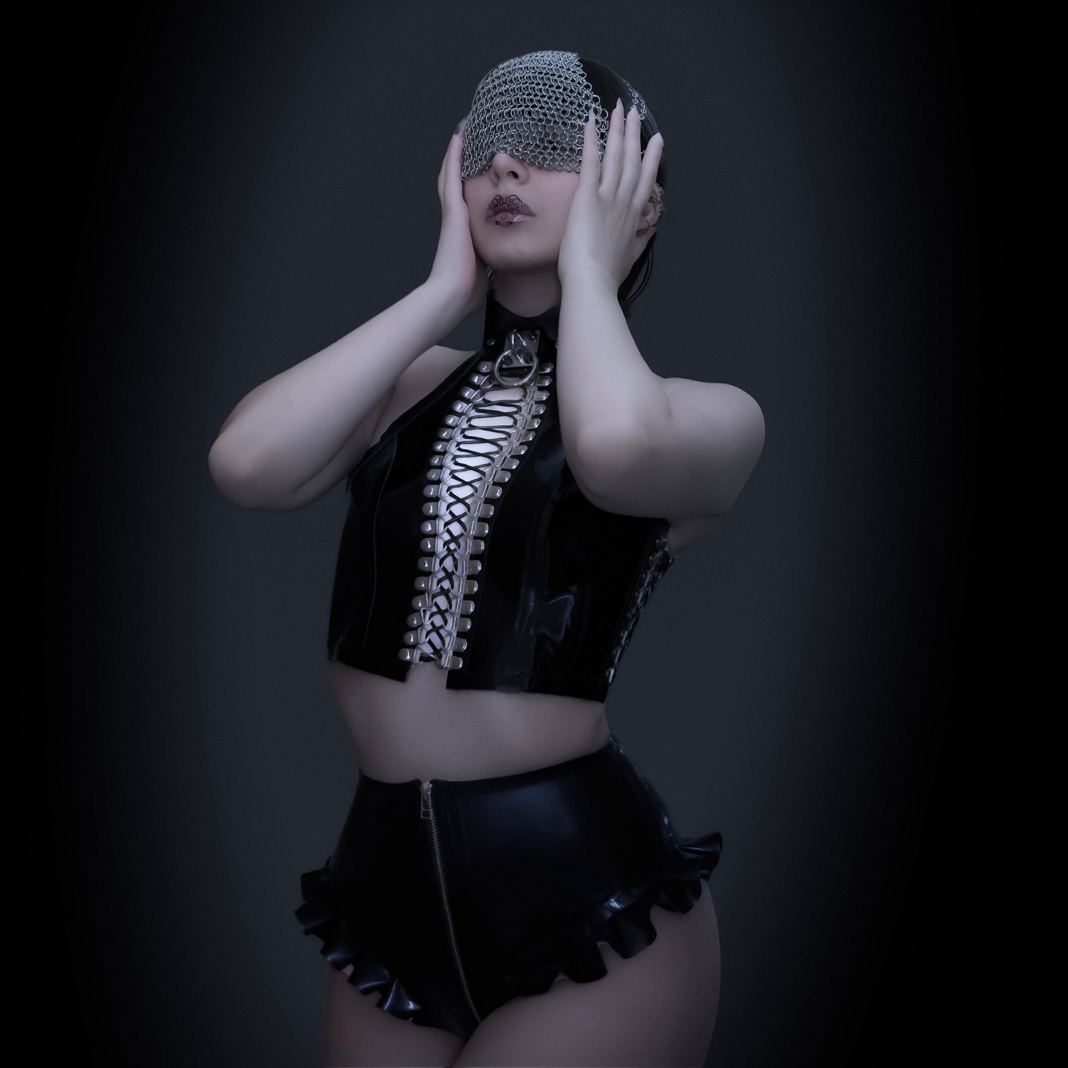Leather top with collar