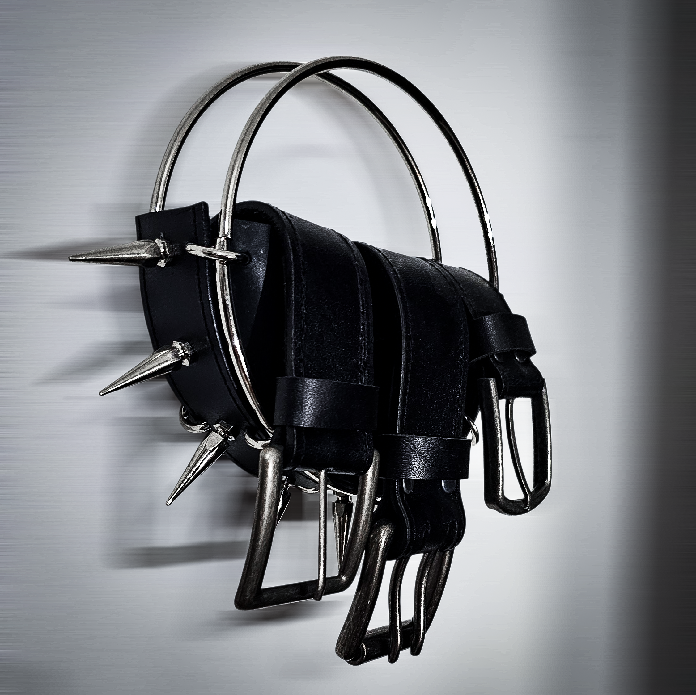 Leather bag the buckle stinger