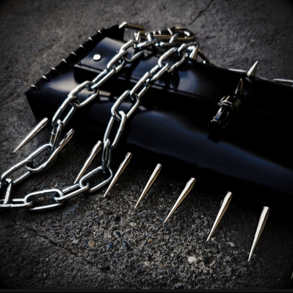 Leather purse with spikes